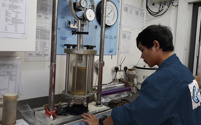 Expert Offshore Soil Investigation for Offshore Structures & Platforms